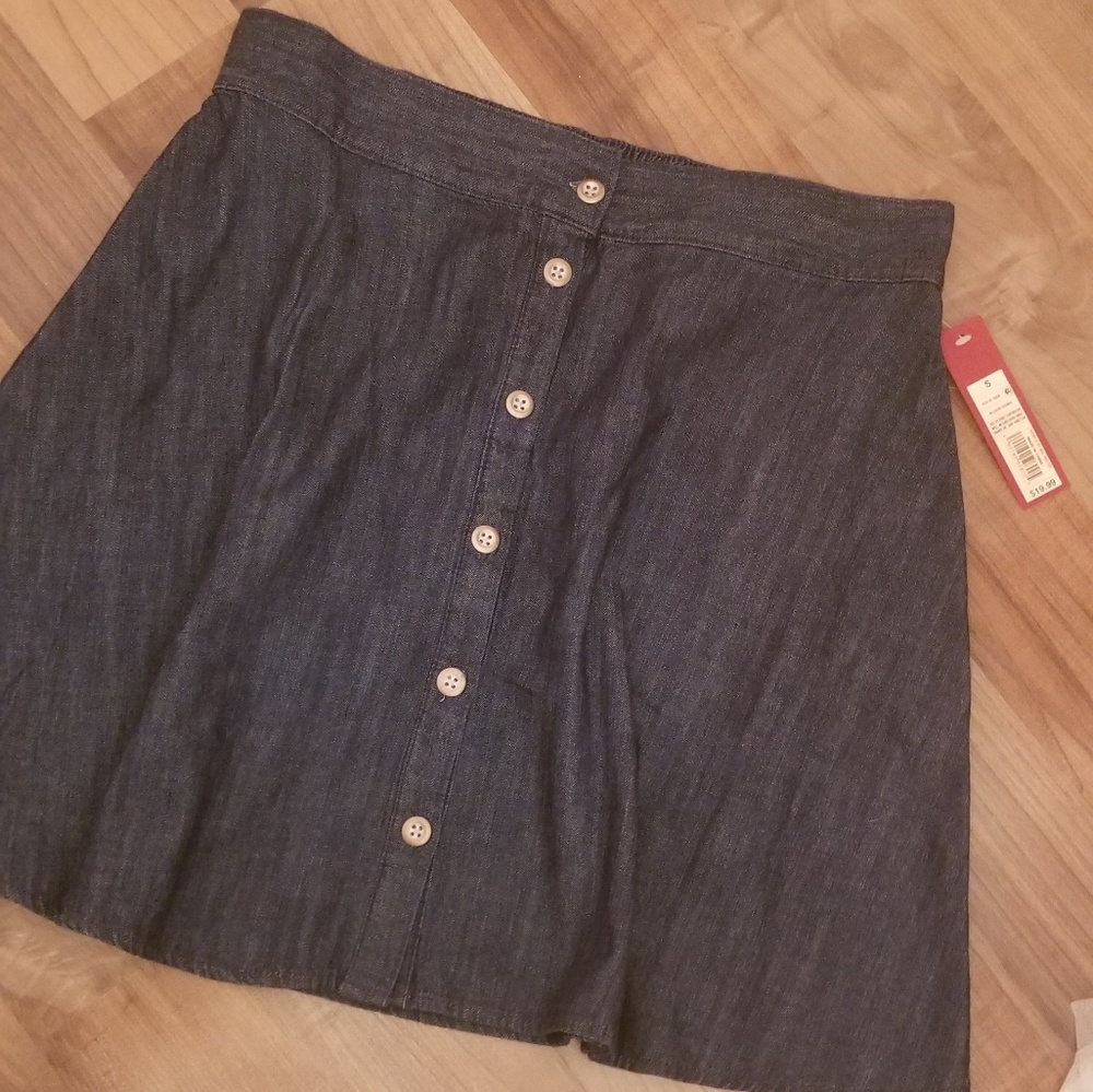 NWT Denim Front Button/Button Up Skirt- Small